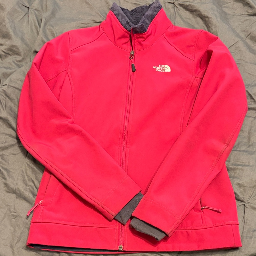 The North Face Women's Vibrant pink Jacket